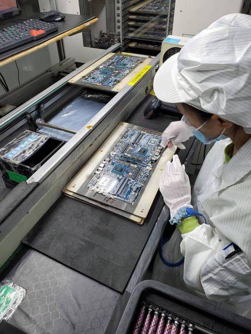 笔记本生产过程全揭秘 探访机械革命生产工厂与计算机技术培训