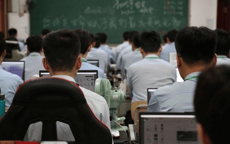 2025年计算机培训机构综合测评榜单!ai爆发中如何理性选择?